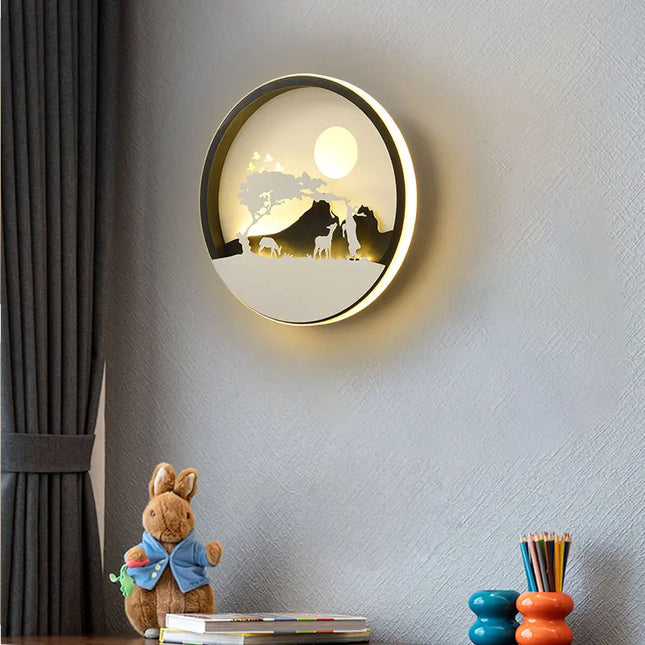 Modern Black & White LED Wall Lamp - Sleek Indoor Lighting Solution