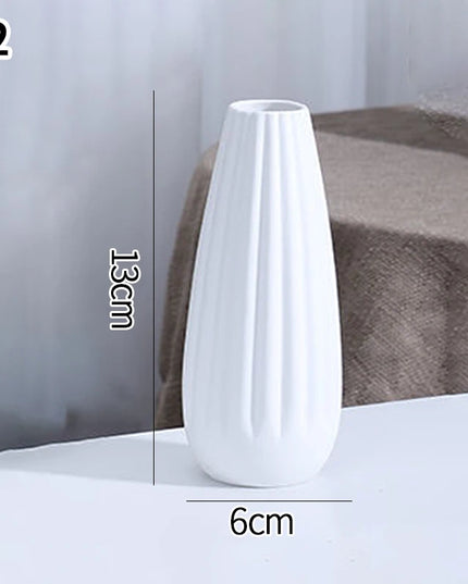 White Nordic Ceramic Flower Vase - Retro Style Decorative Plant Pot