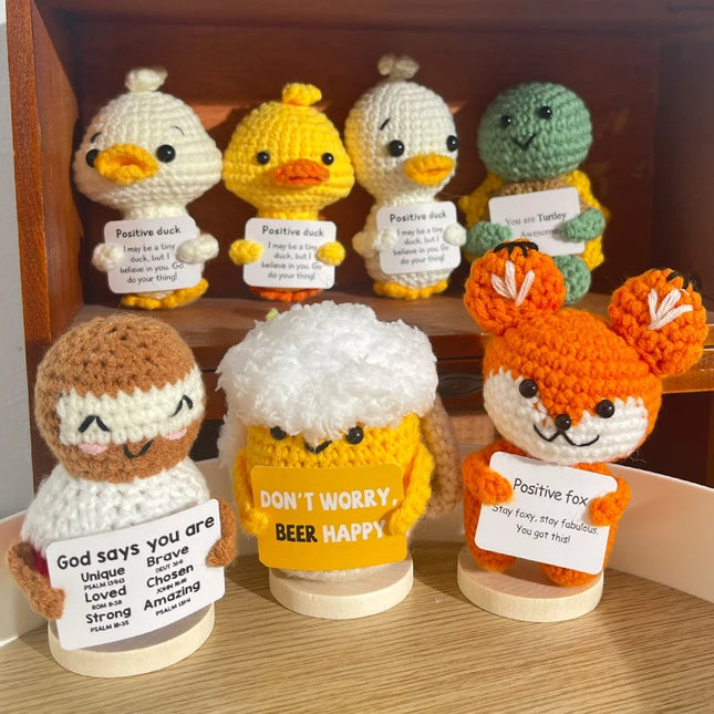 Funny Crochet Animal with Positive Card Ornament Handmade Knitted Ducks Fox Sheep Turtle Desk Figurine Creative Crochet Gift