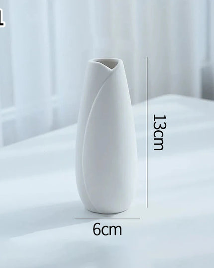 White Nordic Ceramic Flower Vase - Retro Style Decorative Plant Pot