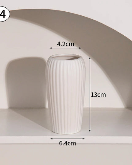 White Ceramic Nordic Vases - Elegant Decorative Flower Arrangements
