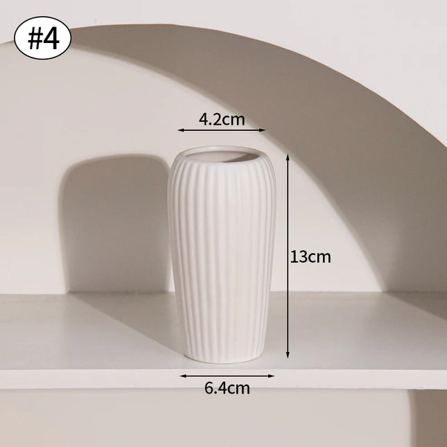 White Ceramic Nordic Vases - Elegant Decorative Flower Arrangements