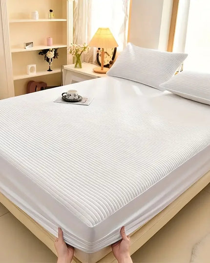 Anqianny 3-Layer Waterproof Mattress Cover - Soft Anti-Dust Mite Protection