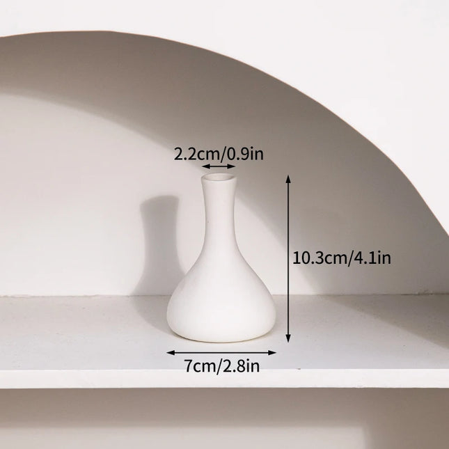 White Nordic Ceramic Flower Vase - Retro Style Decorative Plant Pot