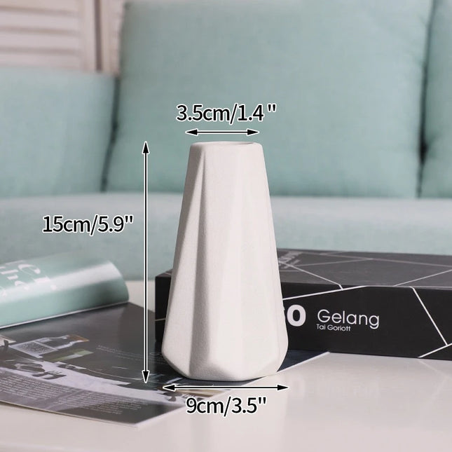White Nordic Ceramic Flower Vase - Retro Style Decorative Plant Pot