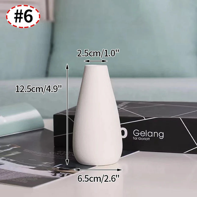 White Ceramic Nordic Vases - Elegant Decorative Flower Arrangements