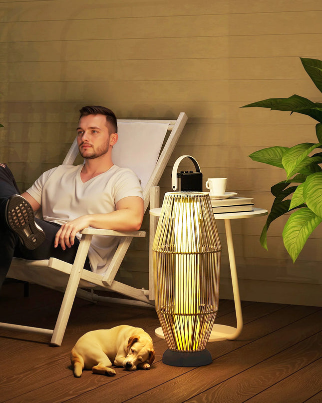 Outsunny Solar Rattan Floor Lamp – 72 cm Tall Outdoor Light