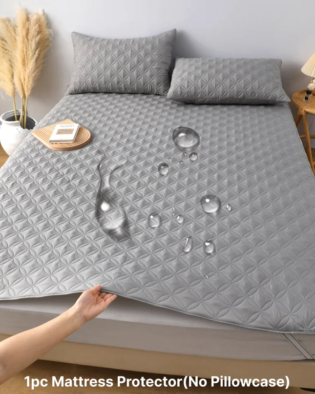 Waterproof Mattress Protector - Breathable Soft Cover for Beds