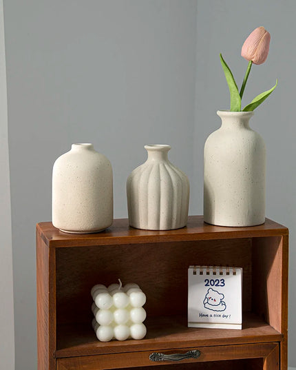 Modern White Ceramic Vase - Nordic Decorative Flower Pot for Home Decor