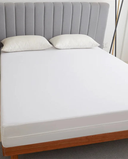 Waterproof Mattress Protector with Zipper - Soft & Noiseless Cover