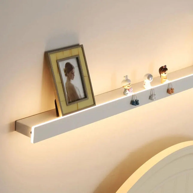 Modern Wall Mounted LED Lamp - Minimalist Design for Living Room