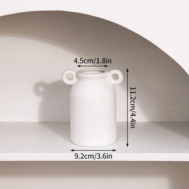 White Ceramic Nordic Vases - Elegant Decorative Flower Arrangements