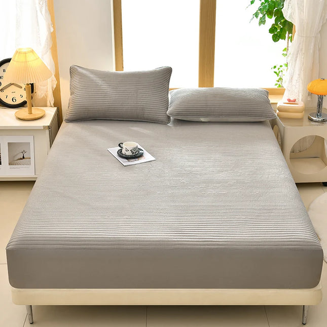 Anqianny 3-Layer Waterproof Mattress Cover - Soft Anti-Dust Mite Protection