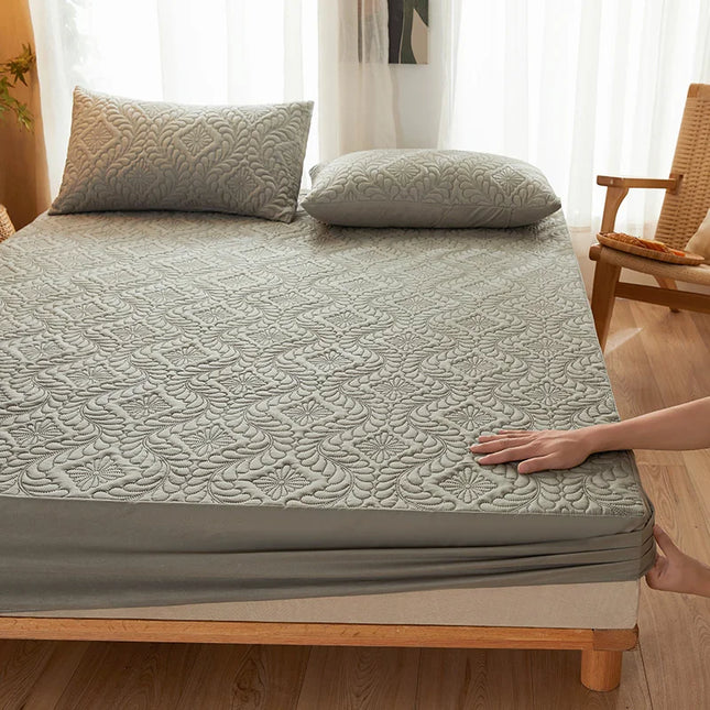 Anqianny Waterproof Quilted Mattress Protector - Breathable & Anti-Mite