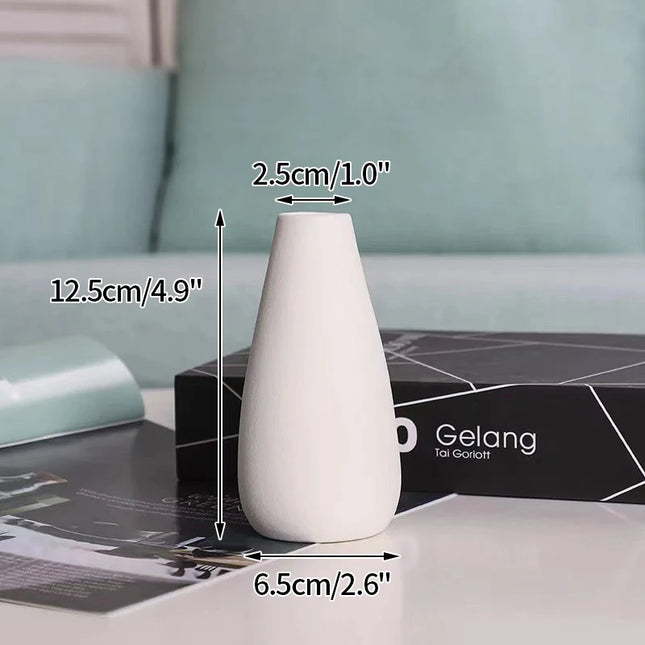 White Nordic Ceramic Flower Vase - Retro Style Decorative Plant Pot
