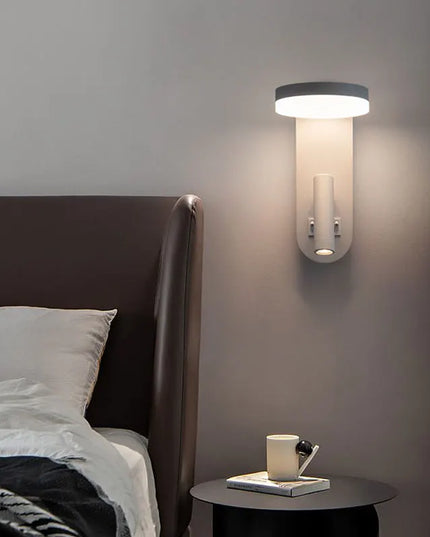 Modern Black and White Wall Lamp - Rotatable Spotlight, Stylish Design