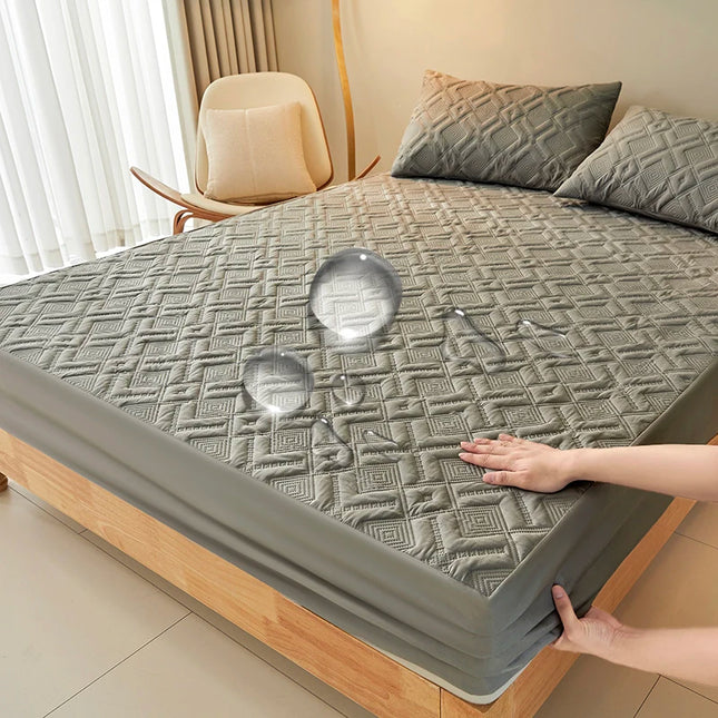 Waterproof Quilted Fitted Mattress Cover - Soft & Durable Bedding