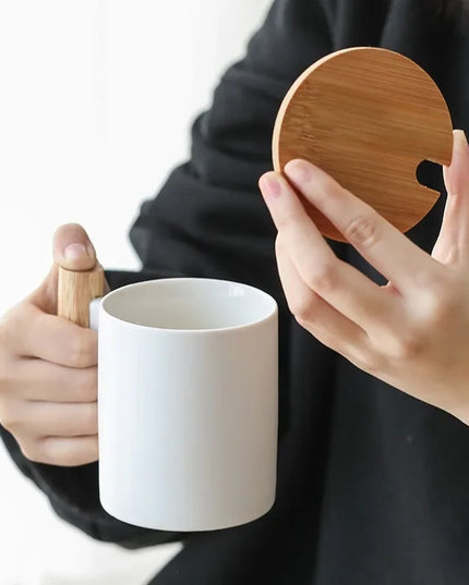 Wooden Handle Mugs with Lid and Spoon