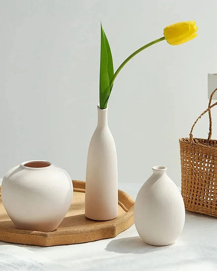 Modern White Ceramic Vase - Nordic Decorative Flower Pot for Home Decor