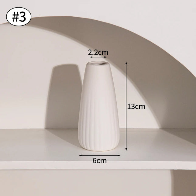 White Ceramic Nordic Vases - Elegant Decorative Flower Arrangements