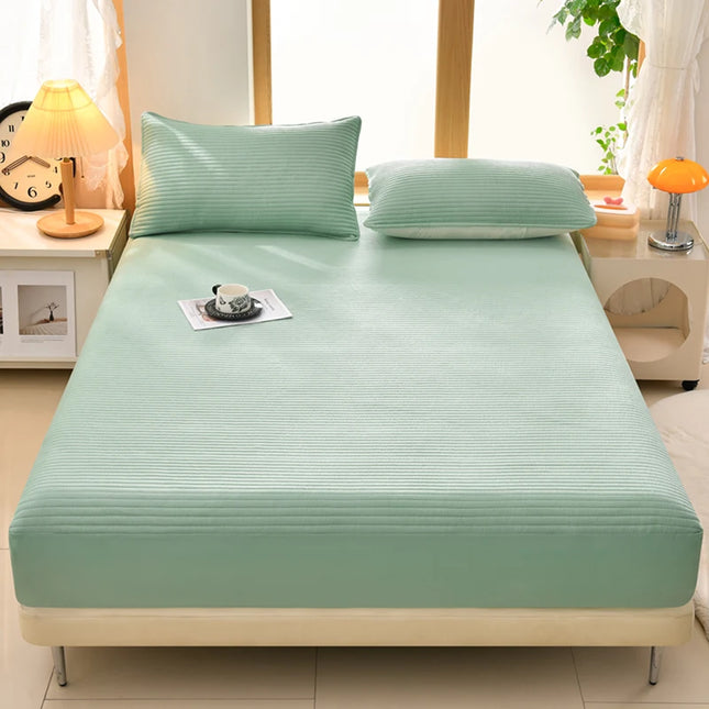 Anqianny 3-Layer Waterproof Mattress Cover - Soft Anti-Dust Mite Protection