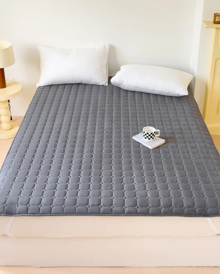 Anqianny Waterproof Quilted Mattress Protector - Breathable & Thick