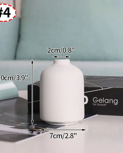 White Ceramic Nordic Vases - Elegant Decorative Flower Arrangements