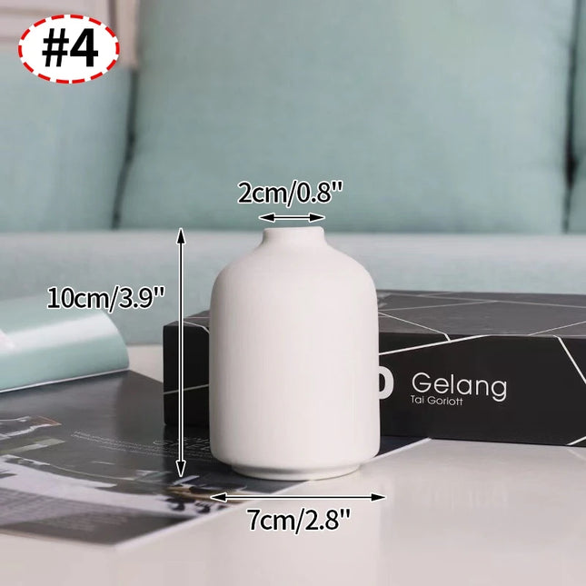 White Ceramic Nordic Vases - Elegant Decorative Flower Arrangements