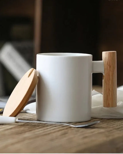Wooden Handle Mugs with Lid and Spoon