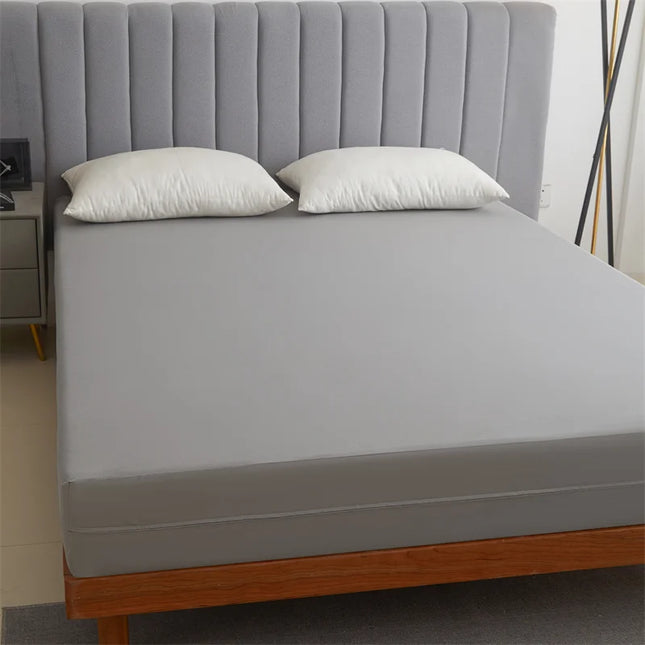 Waterproof Mattress Protector with Zipper - Soft & Noiseless Cover