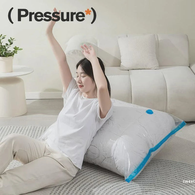 Clothes Storage Vacuum Bags - Compression Organizer with Hand Pump