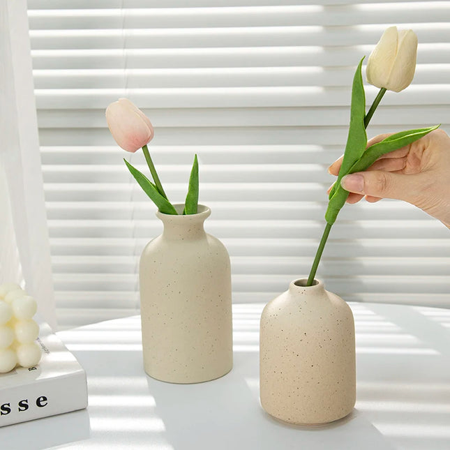 Modern White Ceramic Vase - Nordic Decorative Flower Pot for Home Decor