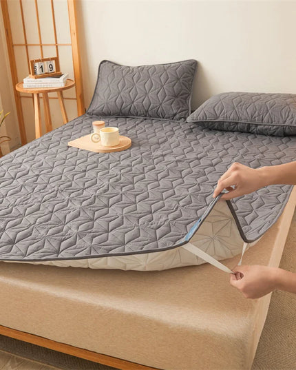 Anqianny Waterproof Mattress Topper - Quilted Protector for Beds